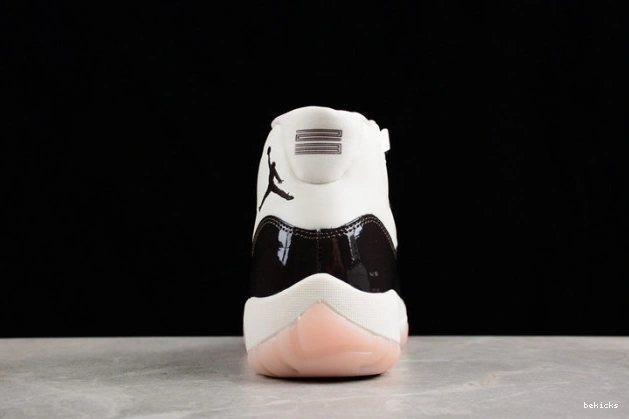 Cheap wmns jordan ar0715-101 “neapolitan” 11 air 0507